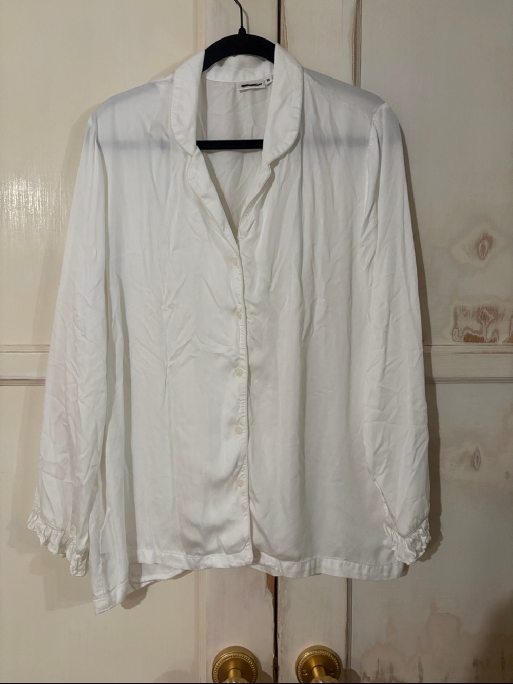 Mark & Graham White Button-Down Long Sleeve Blouse